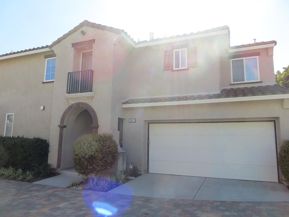 1st image of 9837 Fieldthorn St