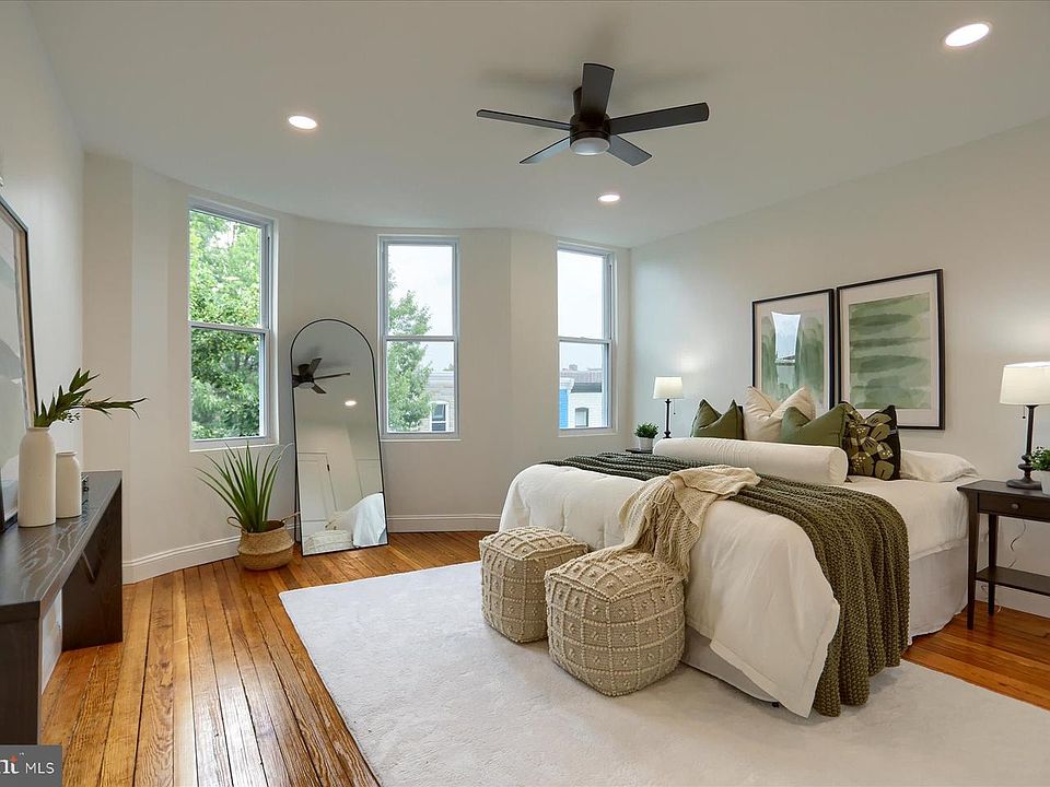 1st image of 719 Berry St