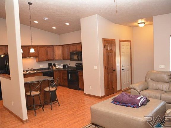 3rd image of 7104 S Bridger Pl