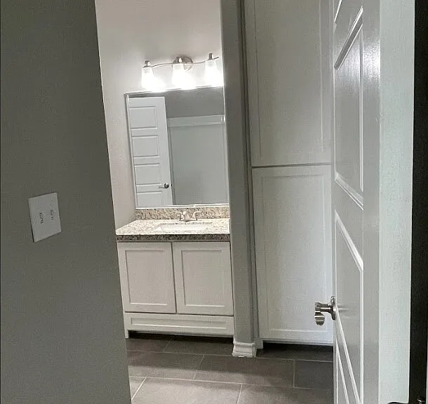 121 Mimosa St #121A — Photo 3