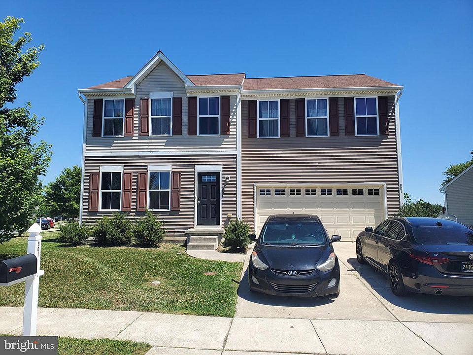 1st image of 801 Aham St