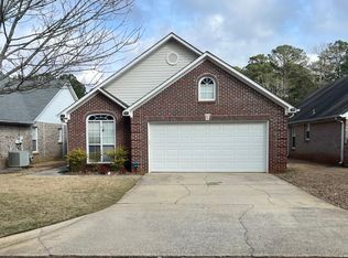 127 Brook Highland Cv, Birmingham, AL 35242