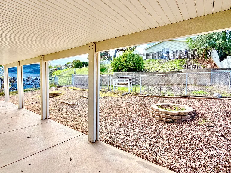 33259 Homestead Ln — Photo 30