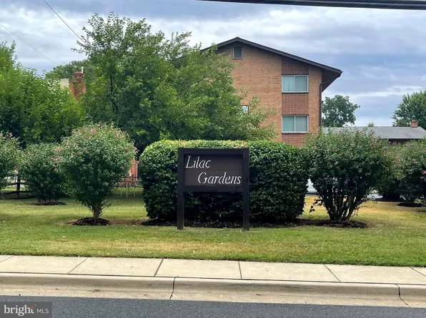 17 Water St APT 14, Gaithersburg, MD 20877