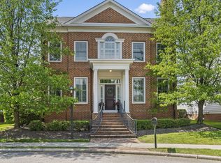4025 Chelsea Grn, New Albany, OH 43054