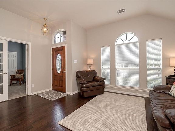 5th image of 3009 Dylan Dr