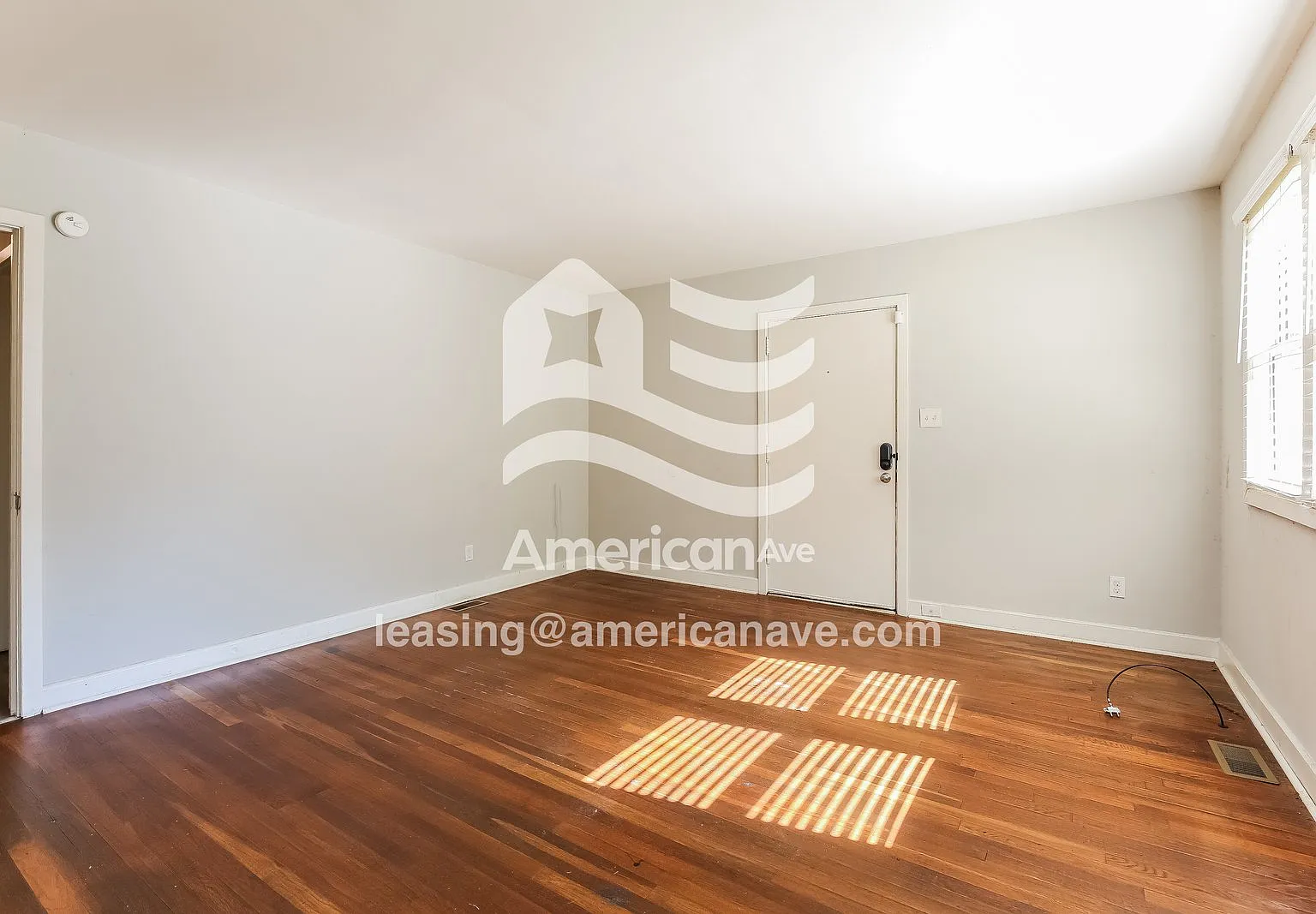 3 bed, 1.0 bath, 1059 sqft, $1,455 — Photo 4