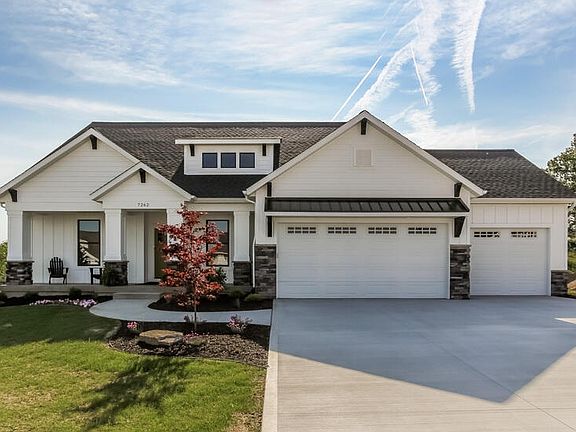 3rd image of 8524 Bosque Dr