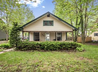 640 N Rangeline Rd, Carmel, IN 46032