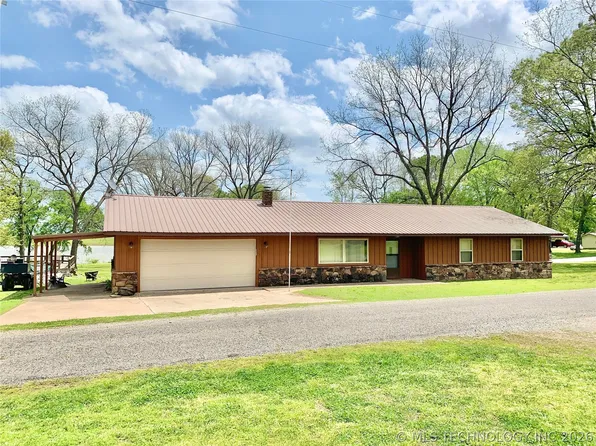 113 N Sam Blvd, Stigler, OK 74462