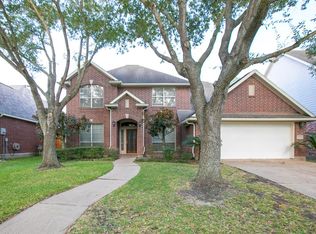 831 Spring Mist Ct, Sugar Land, TX 77479