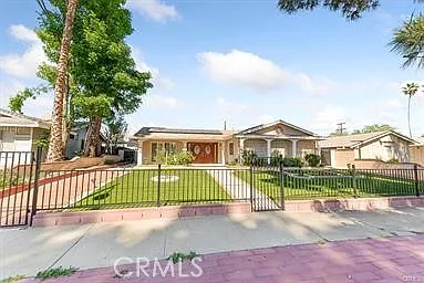 2 bed, 600 sqft, $2,600 — Photo 2