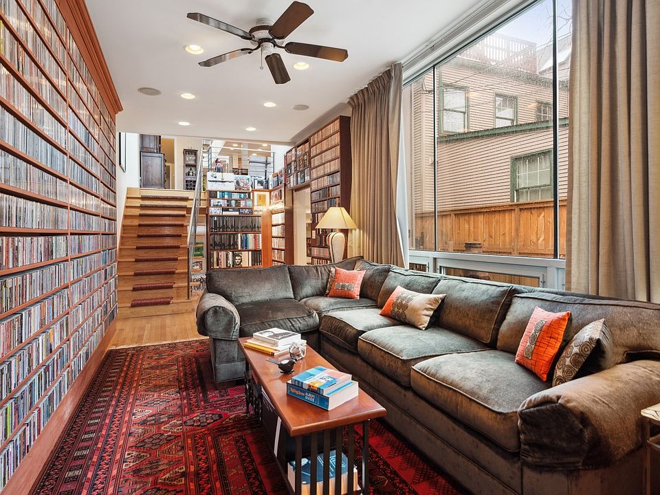 FamilyRoom