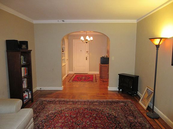 4th image of 31-21 54th St APT 1E