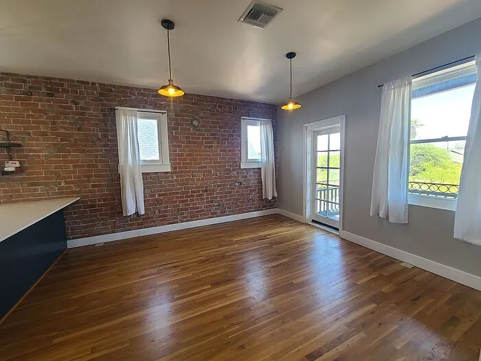 710 N 6th Ave #3 — Photo 11