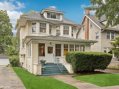 632 S Elmwood Ave, Oak Park, IL, 60304