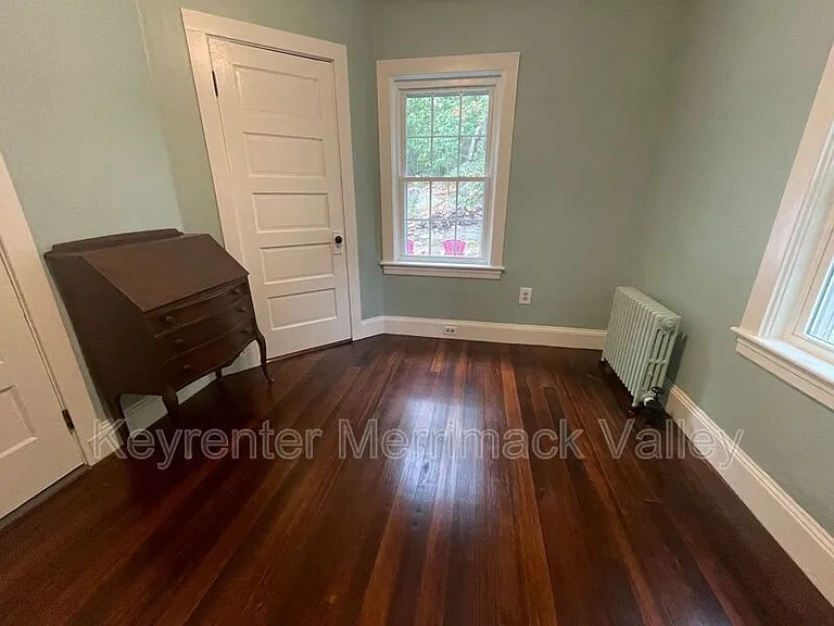 13 N Main St — Photo 13