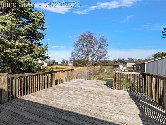5th image of 5191 Cottrell Rd