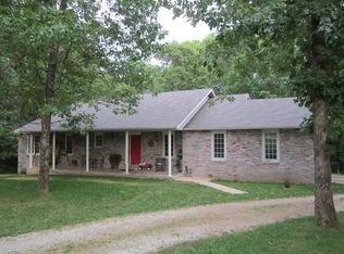 105 Rebas Hazelnut Dr, Fordland, MO 65652