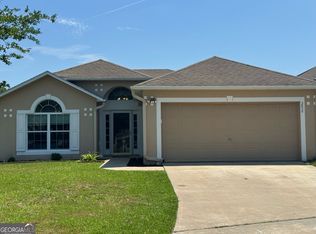 202 Pine Bluff Way, Kingsland, GA 31548