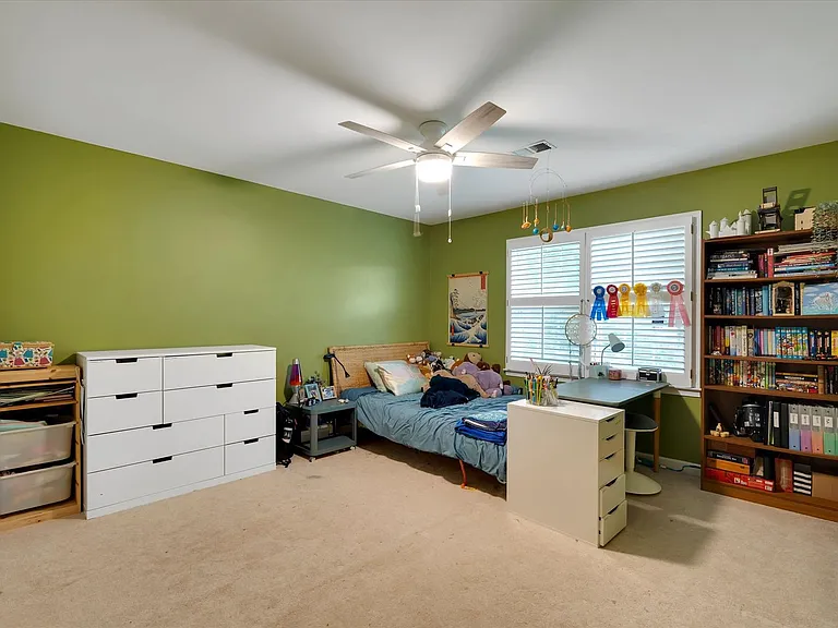 202 Mallowrose Ln — Photo 23