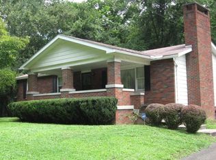 487 Middle Creek Rd, Triadelphia, WV 26059