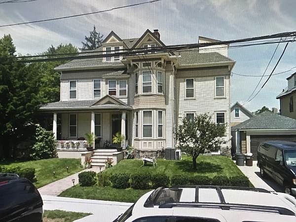 1st image of 11401 86th Ave #3