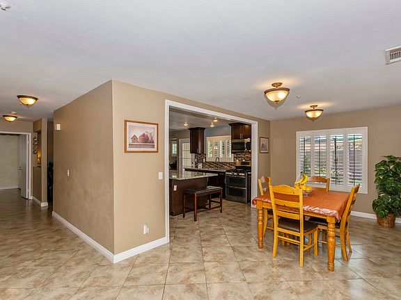 3rd image of 15967 Windcrest Dr