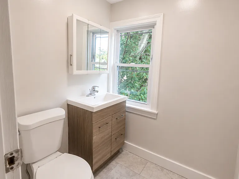 17 Elliott St #3 — Photo 6