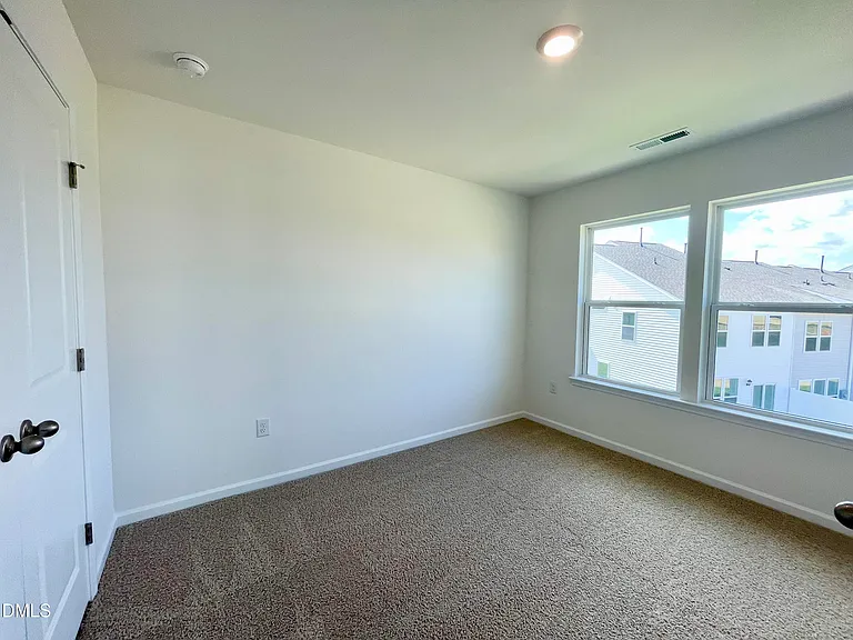 7424 Bourbon Briar Dr — Photo 29