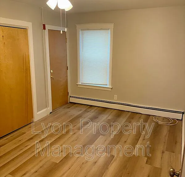 243 East St #1F — Photo 10