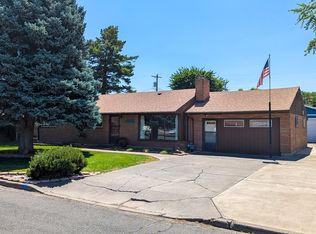 4038 SW Perkins Ave, Pendleton, OR 97801