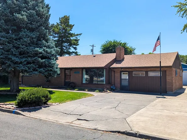 4038 SW Perkins Ave, Pendleton, OR 97801