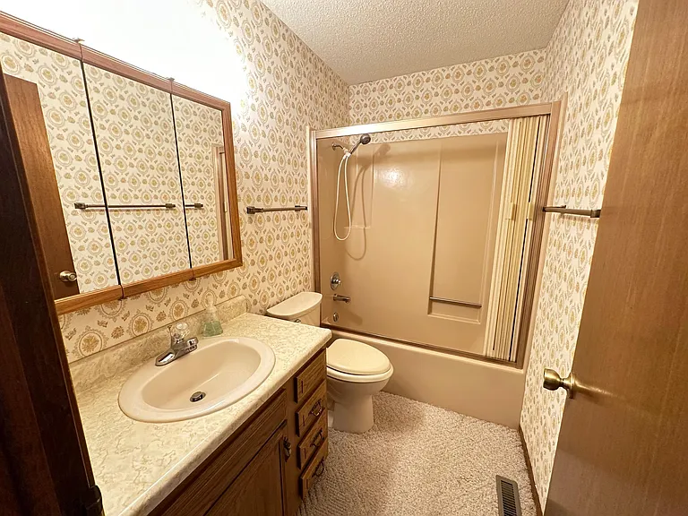329 McDonald Meadows Pkwy — Photo 22