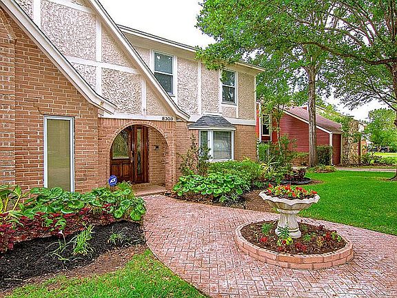 4th image of 8303 Amber Cove Dr