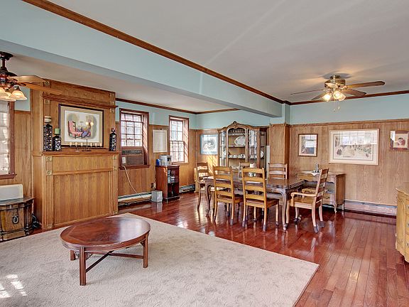4th image of 219 Westville Ave