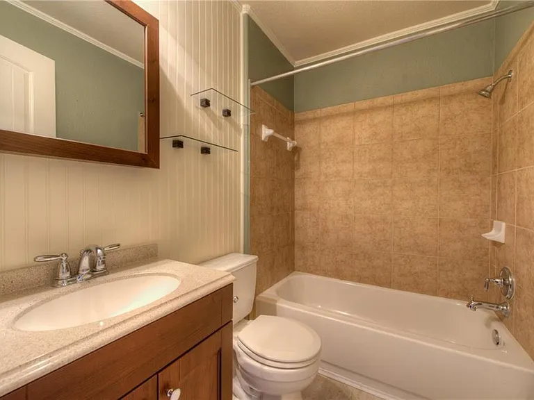 712 Alamo Plaza Dr — Photo 18