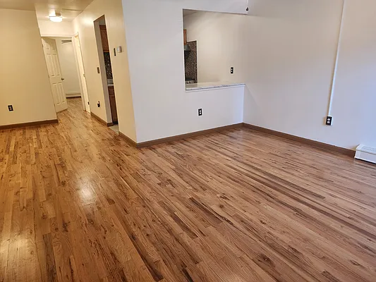 Rented by Capri Jet Realty Corp | media 1