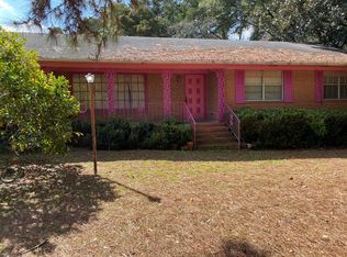 901 Buchannon St, Waycross, GA 31501