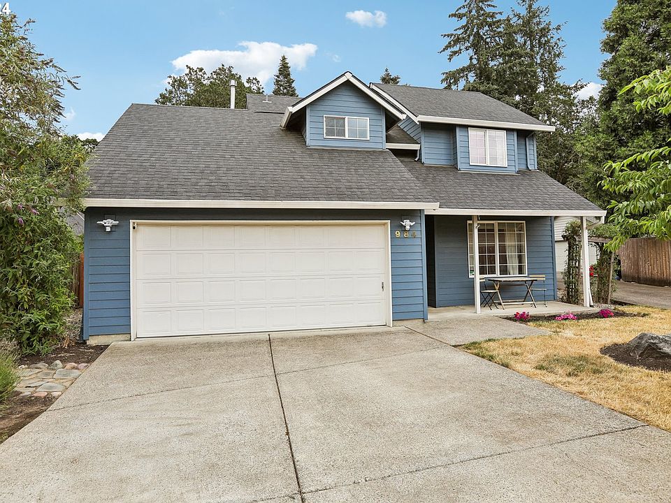1st image of 984 SE 62nd Ave