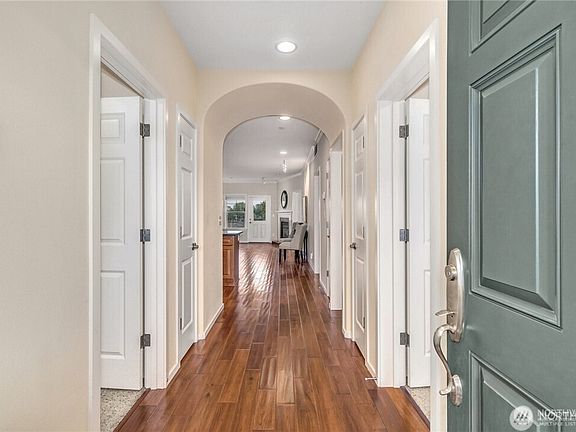 4th image of 1020 1st Street #304