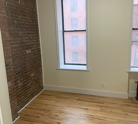 4th image of 9 Stanton St #4BH