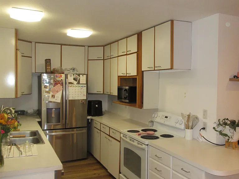 4225 Avati Dr — Photo 7