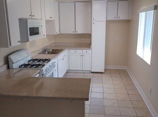 7662 9th St APT 14, Buena Park, CA 90621