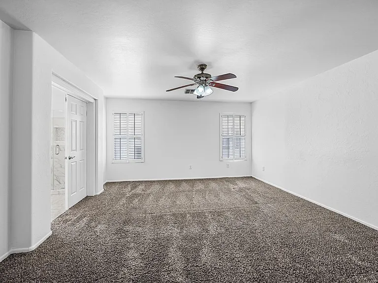 10463 E Olla Ave — Photo 17