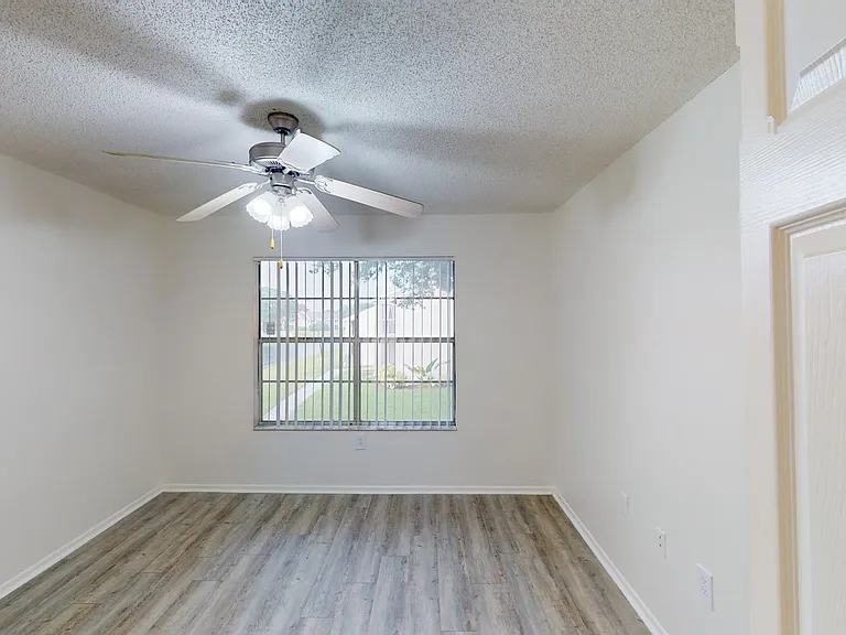 Lakewood Place — Photo 60