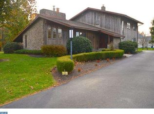391 Roelofs Rd, Yardley, PA