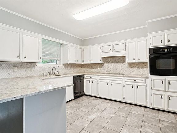 3rd image of 1344 Saint Theresa Pl