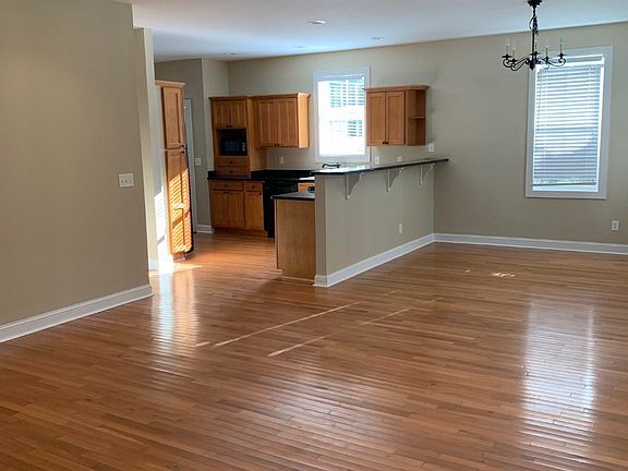 3rd image of 20 River Drive
