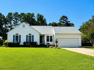 1709 Candlewood Ln, New Bern, NC 28562